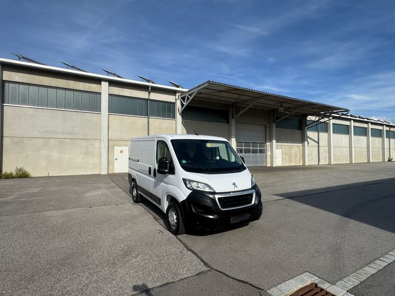 Peugeot Boxer 2.2 Blue-HDi 330 L1H1 Premium verglast Stop&Start