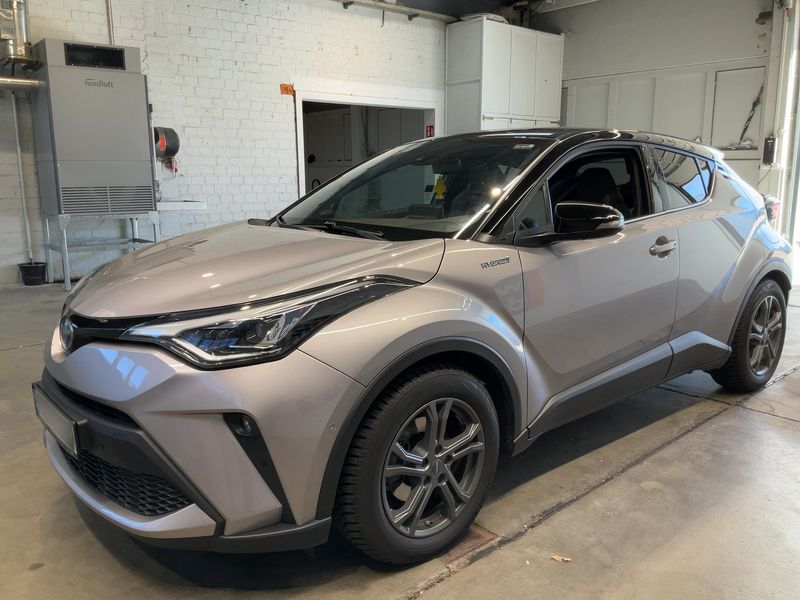 Toyota C-HR 2.0 Hybrid Lounge