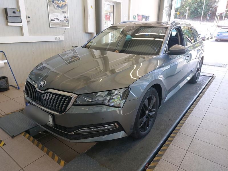 Skoda Superb 2.0 TDI Style 4x4