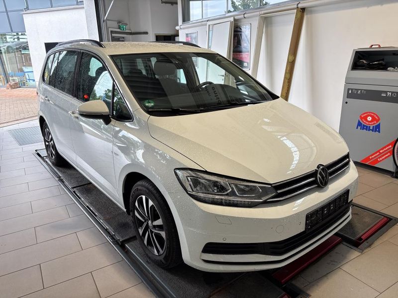 Volkswagen Touran 2.0 TDI Comfortline BlueMotion Tech