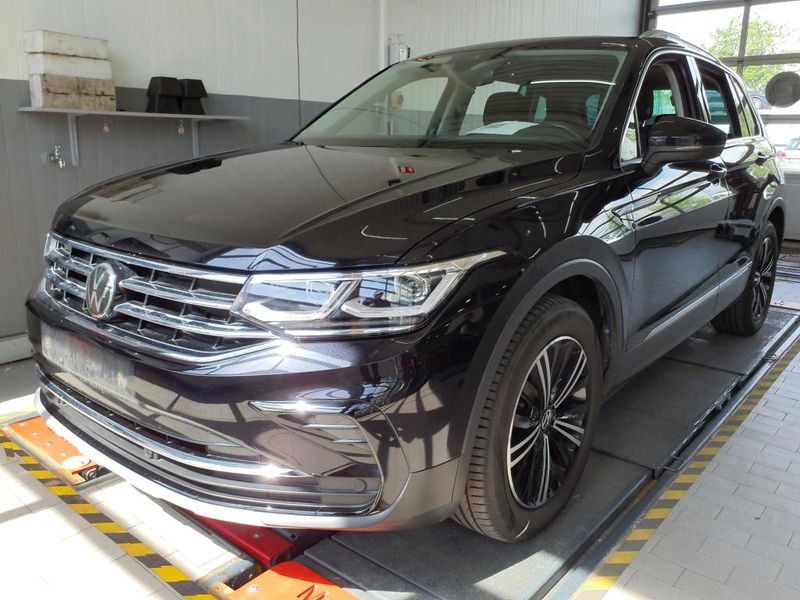 Volkswagen Tiguan 1.5 TSI ACT Elegance