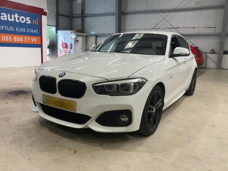 BMW 1er 118i Edition M Sport Shadow