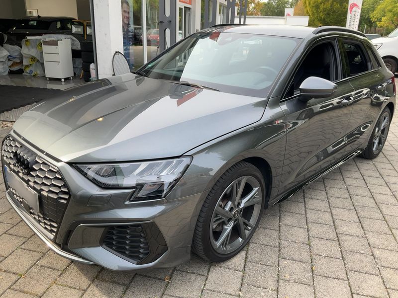 Audi A3 Sportback 35 TFSI Mild-Hybrid S line