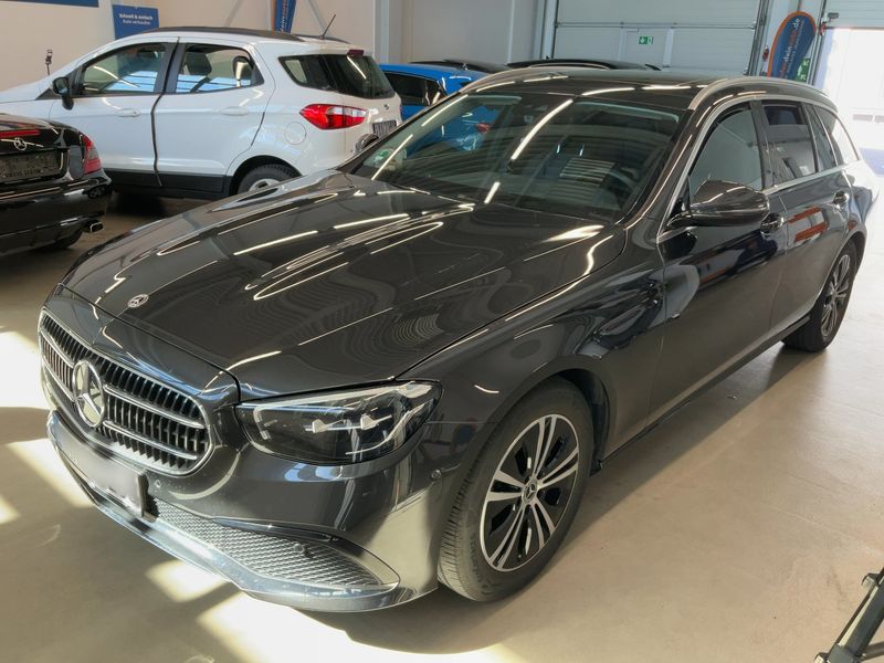 Mercedes-Benz E-Klasse E 220 d Mild-Hybrid T Avantgarde