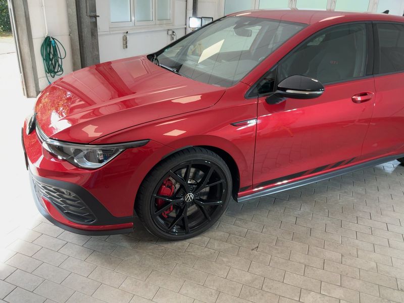 Volkswagen Golf VIII 2.0 TSI GTI Clubsport