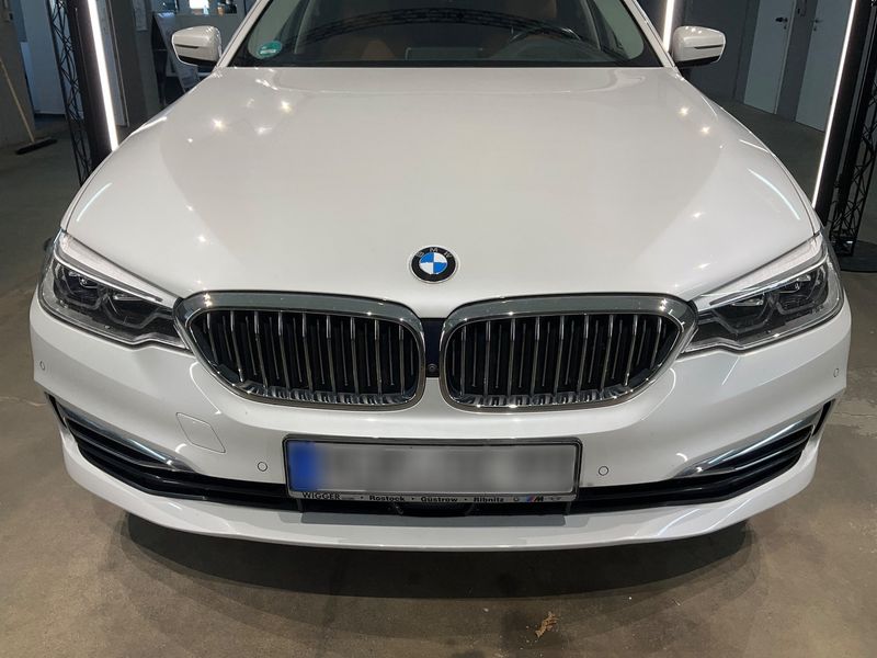 BMW 5 серия 530d Luxury Line