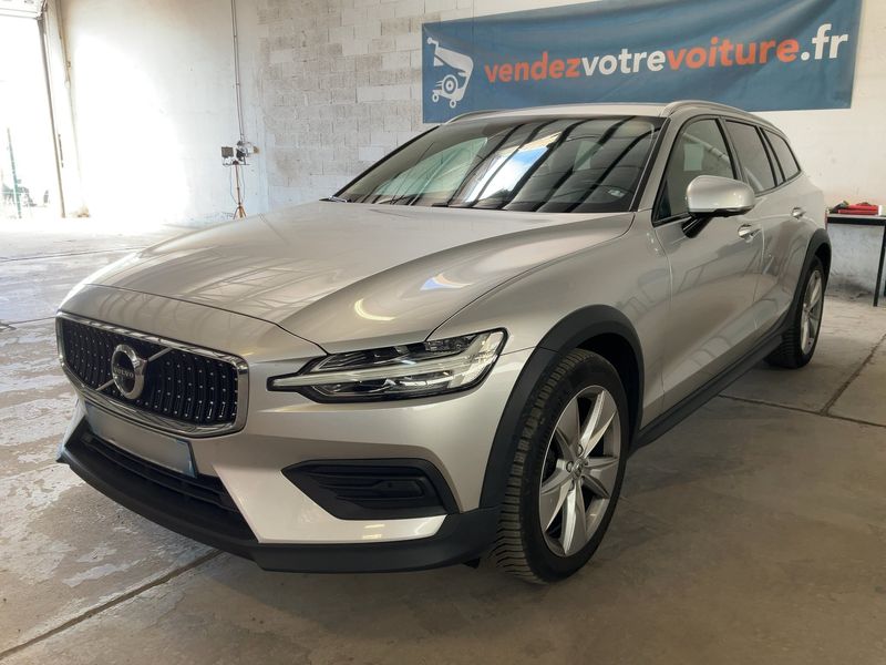 Volvo V60 Cross Country 2.0 D4 AWD