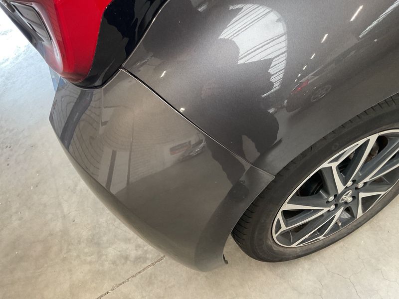 Toyota Yaris 1.5 Hybrid Iconic