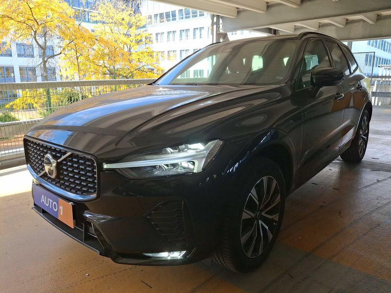 Volvo XC60 2.0 B4 Mild-Hybrid Plus Dark 2WD