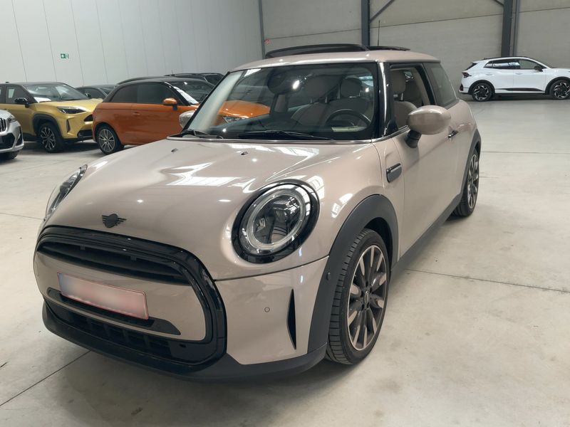 MINI Cooper John Works Trim