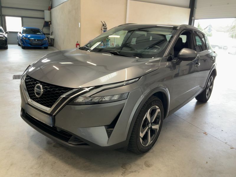 Nissan Qashqai 1.3 DIG-T Mild-Hybrid N-Connecta