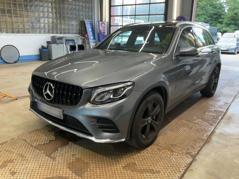 Mercedes-Benz GLC-Klasse GLC 250 4Matic AMG Line