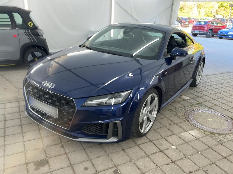 Audi TT 45 TFSI quattro