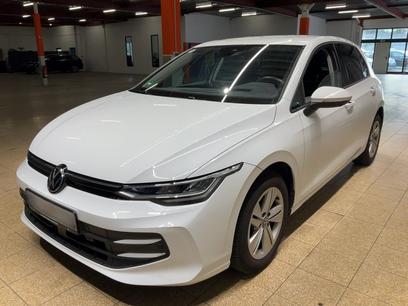 Volkswagen Golf VIII 1.5 TSI Life