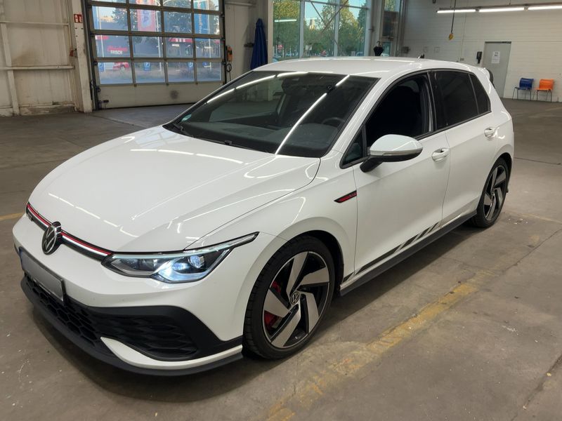 Volkswagen Golf VIII 2.0 TSI GTI Clubsport