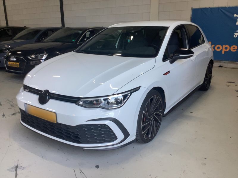 Volkswagen Golf VIII 2.0 TSI GTI