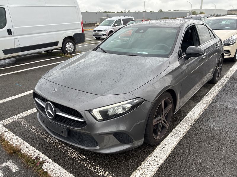 Mercedes-Benz A-Klasse Limousine A 200 Progressive