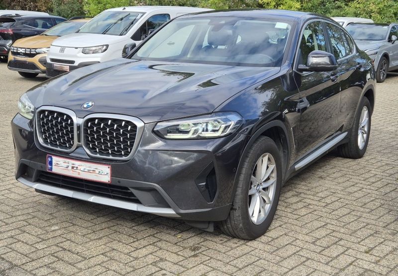 BMW X4 xDrive 20i Mild-Hybrid