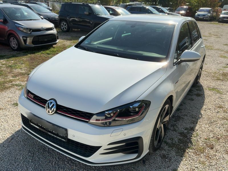 Volkswagen Golf VII 2.0 TSI GTI Performance BlueMotion Tech