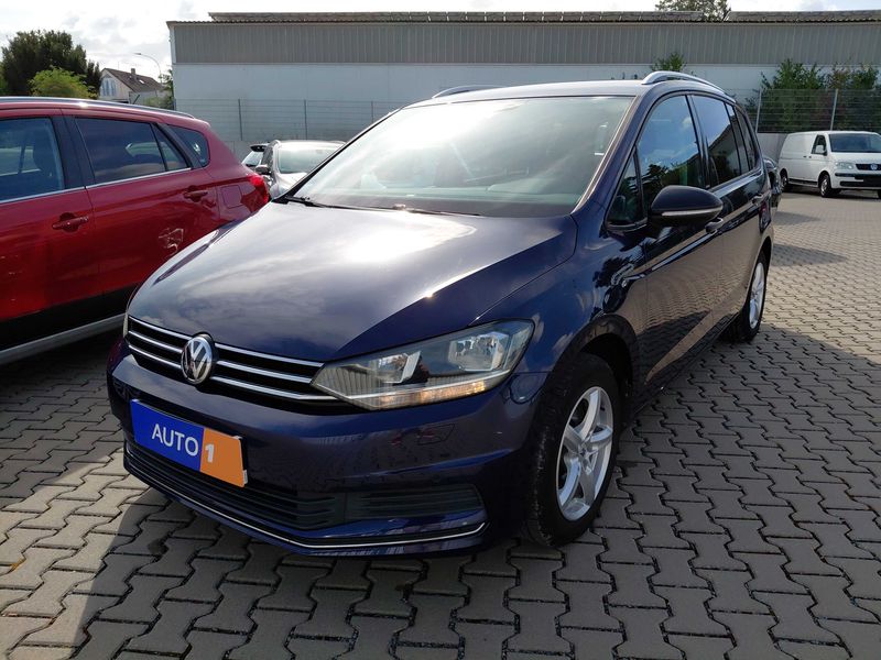 Volkswagen Touran 1.5 TSI ACT IQ.DRIVE