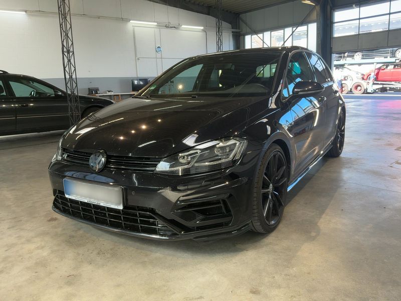 Volkswagen Golf VII 2.0 TSI R 4Motion BlueMotion Tech
