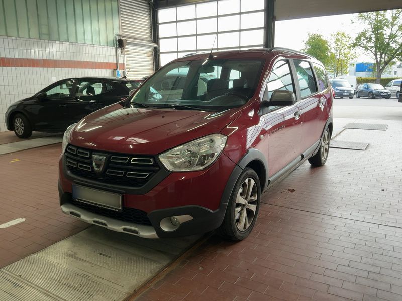 Dacia Lodgy 1.5 Blue dCi Stepway