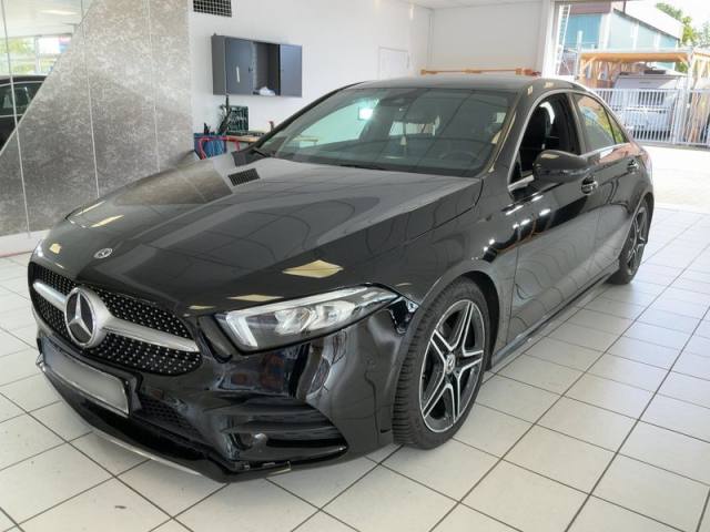 Mercedes-Benz A-класс седан A 180 AMG Line