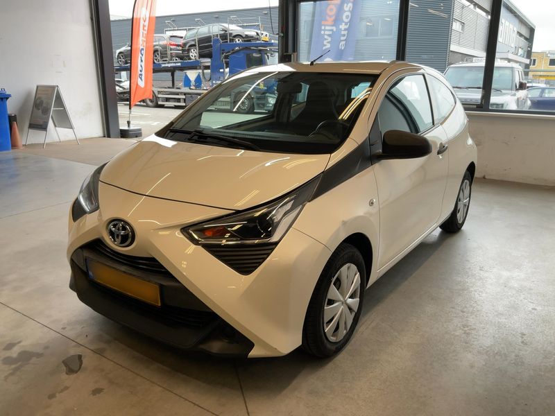 Toyota Aygo 1.0 VVT-i X