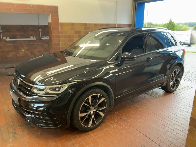 Volkswagen Tiguan 2.0 TDI R-Line 4Motion
