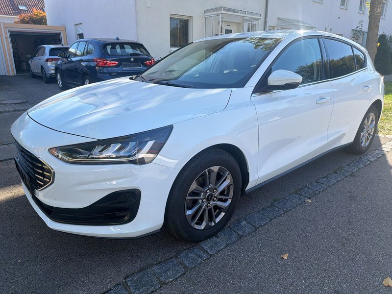 Ford Focus 1.0 EcoBoost Mild-Hybrid Titanium Design