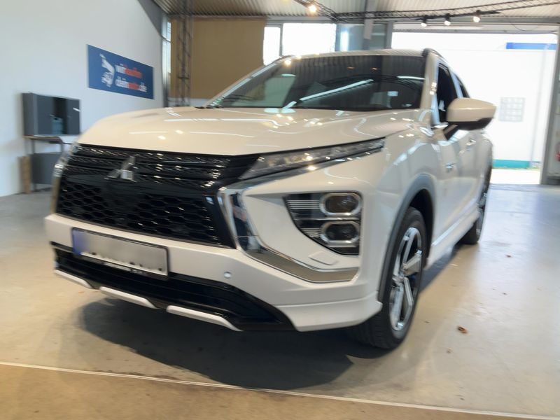 Mitsubishi Eclipse Cross 2.4 Plug-in Hybrid Plus Select Black 4WD