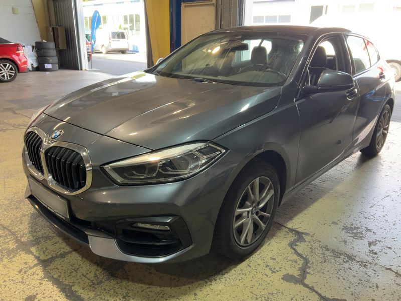 BMW 1er 118i Sport Line