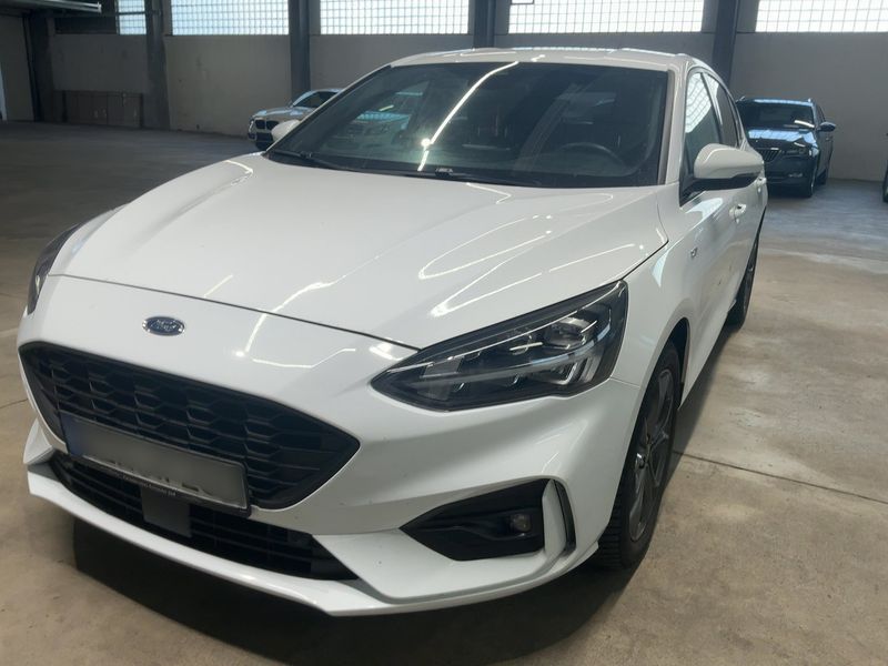 Ford Focus 1.0 EcoBoost Mild-Hybrid ST-Line