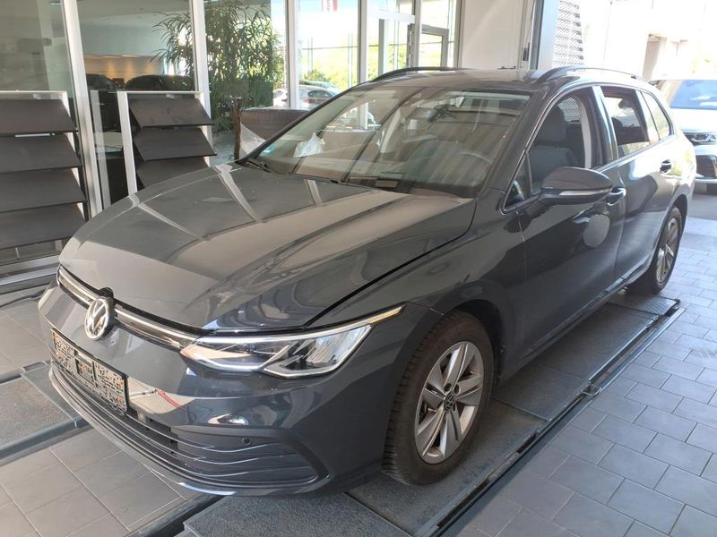 Volkswagen Golf VIII 1.0 TSI Life