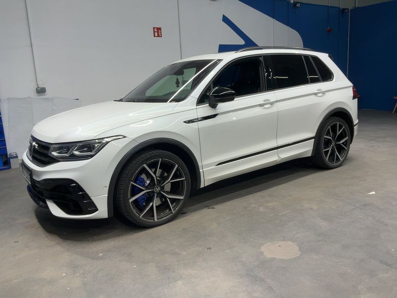 Volkswagen Tiguan 2.0 TSI R 4Motion