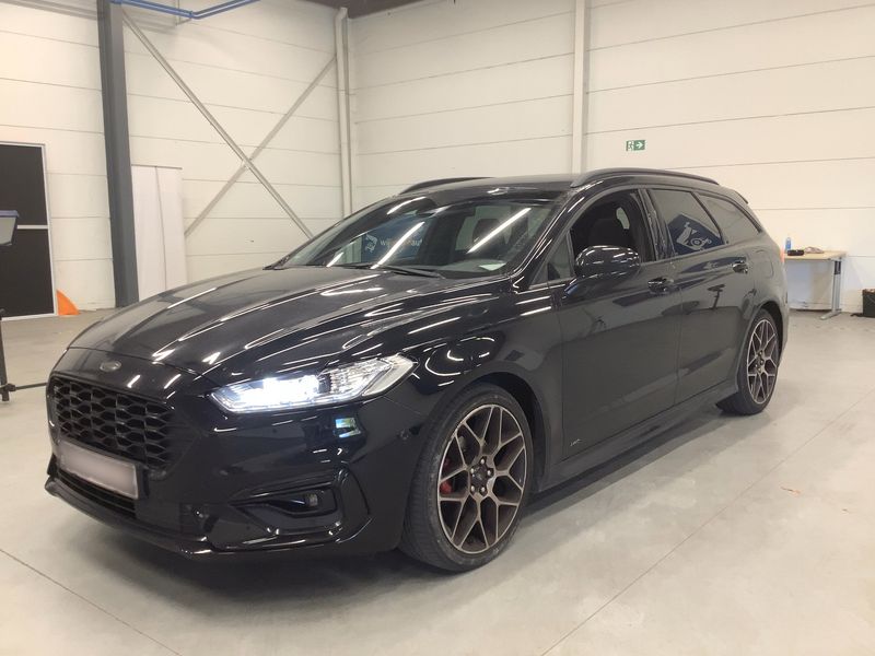 Ford Mondeo 2.0 TDCi EcoBlue ST-Line AWD