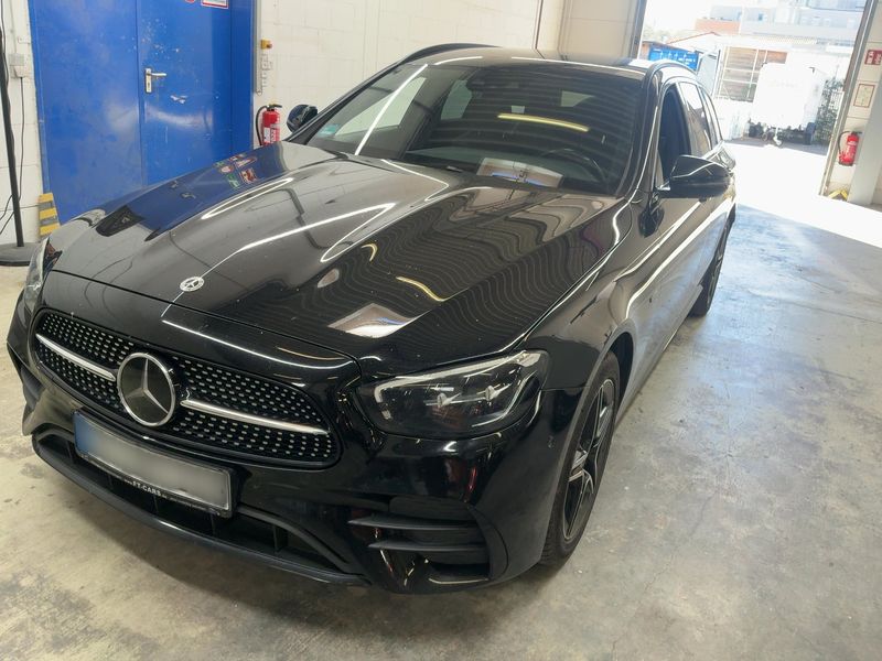 Mercedes-Benz E-Klasse E 300 de T 4Matic AMG Line