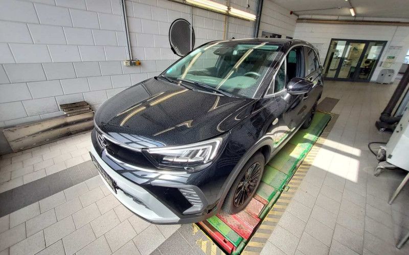 Opel Crossland X 1.2 Turbo Elegance