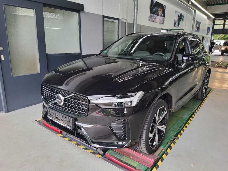 Volvo XC60 2.0 B5 Mild-Hybrid Ultimate Dark AWD