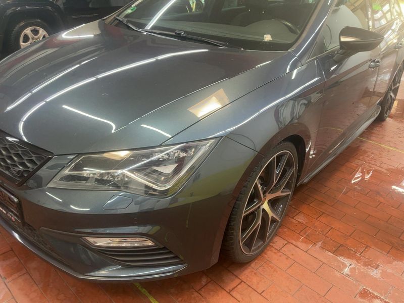 Seat Leon 2.0 TSI Cupra 300 4Drive