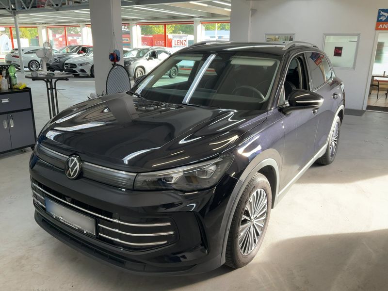Volkswagen Tiguan 1.5 eTSI ACT Elegance