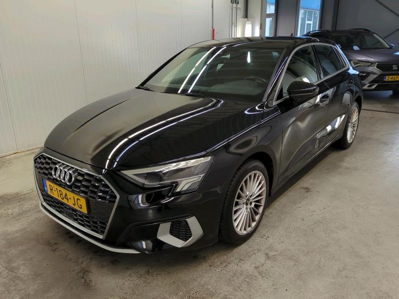 Audi A3 Sportback 30 TFSI advanced