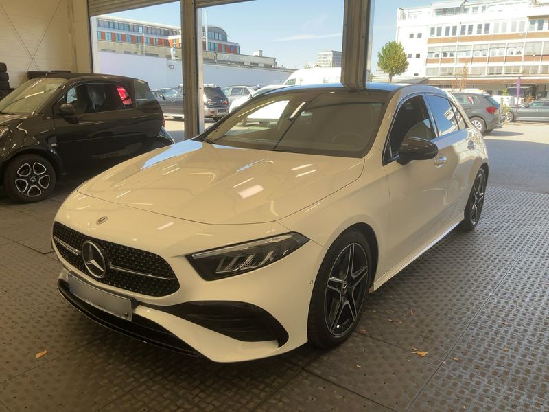 Mercedes-Benz A-Klasse A 200 Mild-Hybrid AMG Line