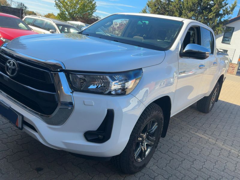 Toyota Hilux 2.8 D-4D Double Cab Comfort 4x4