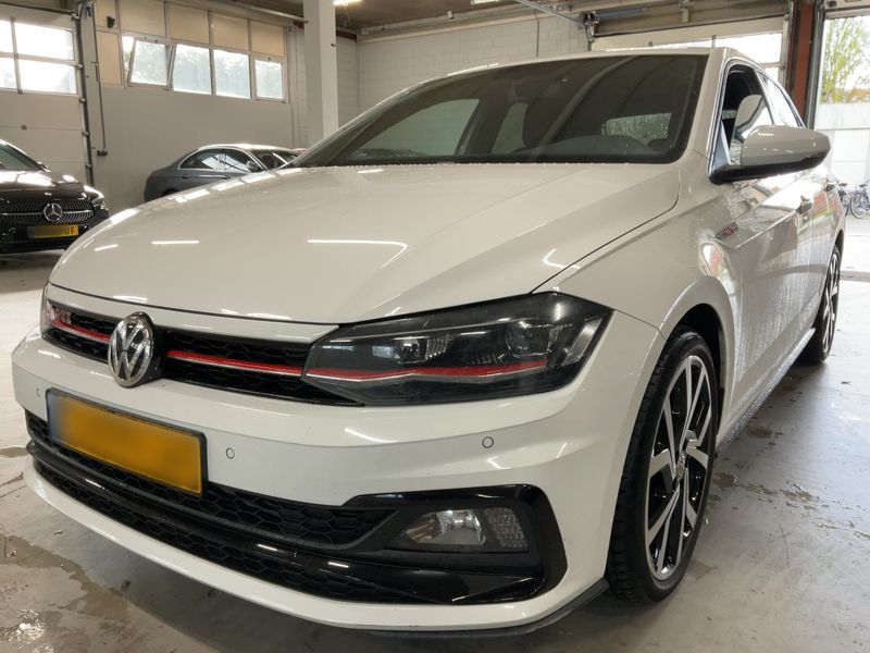 Volkswagen Polo 2.0 TSI GTI