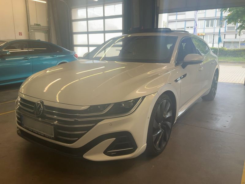 Volkswagen Arteon Shooting Brake 2.0 TDI R-Line 4Motion