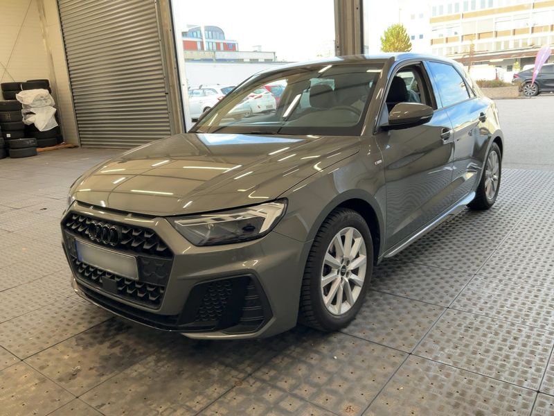 Audi A1 Sportback 30 TFSI S line