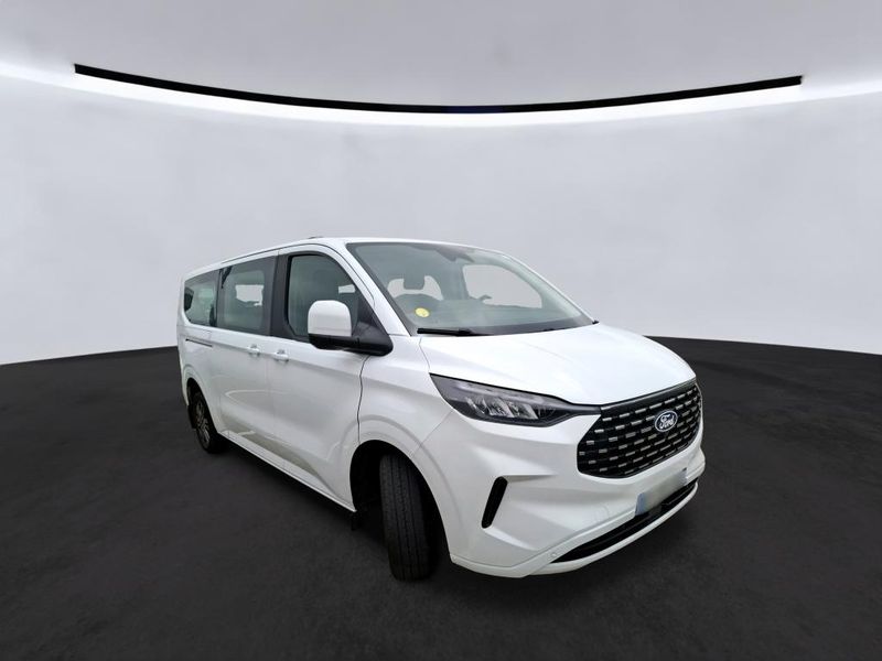 Ford Tourneo Custom 2.0 TDCi EcoBlue 320 L2 Titanium