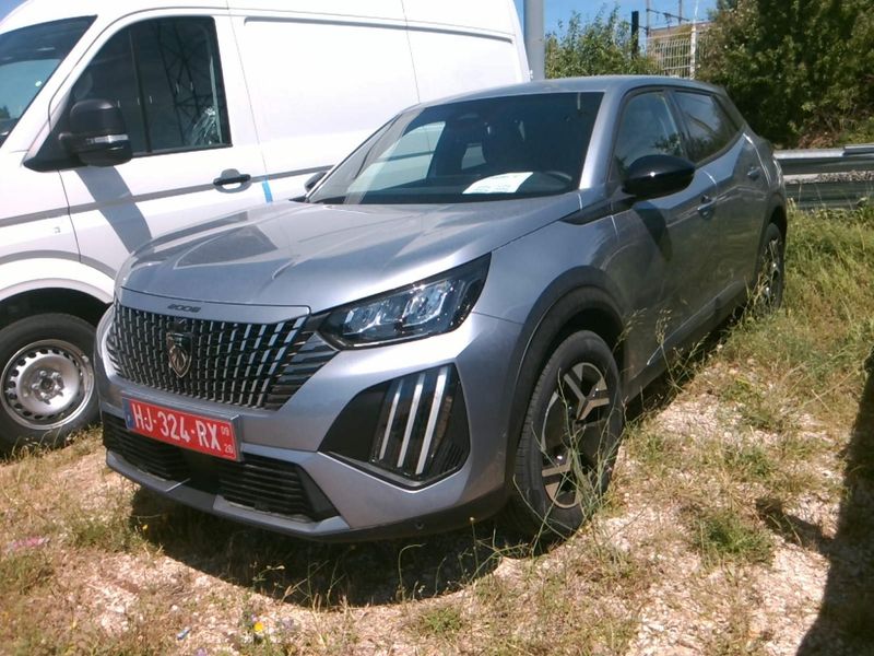 Peugeot 2008 1.2 Mild-Hybrid Allure