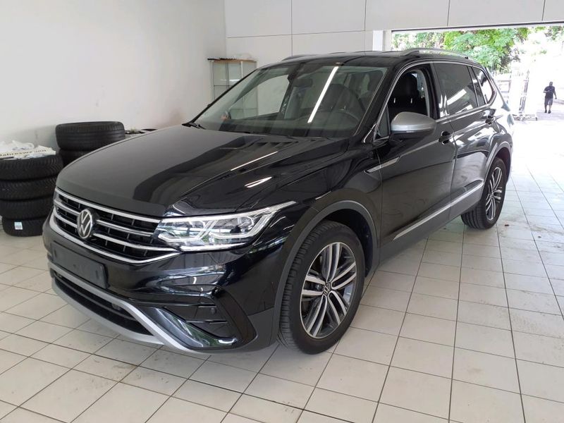Volkswagen Tiguan Allspace 2.0 TSI Elegance 4Motion
